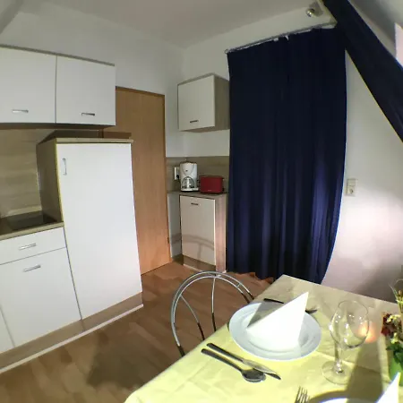 Ferienwohnung-by-seeblick-ferien-edersee 발트에크